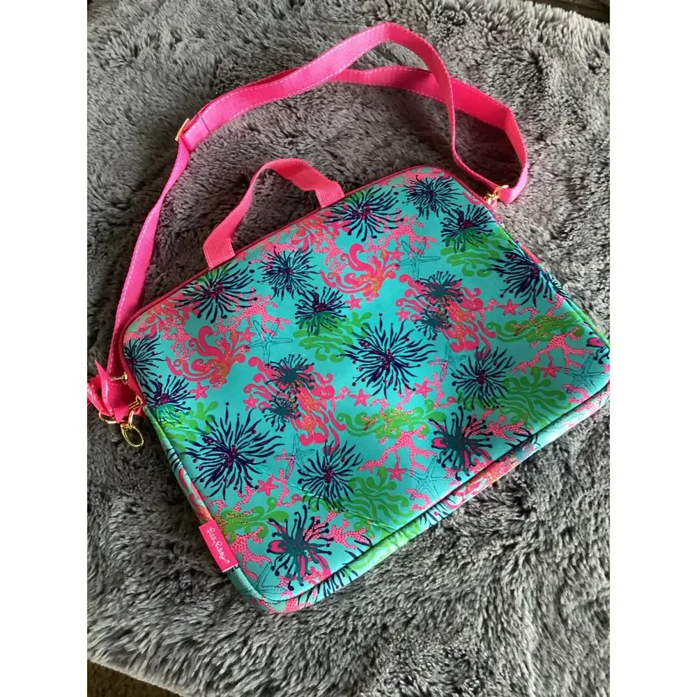 Lilly Pulitzer Dirty Shirley‎ Print Laptop Bag with Shoulder Strap Blue Pink
